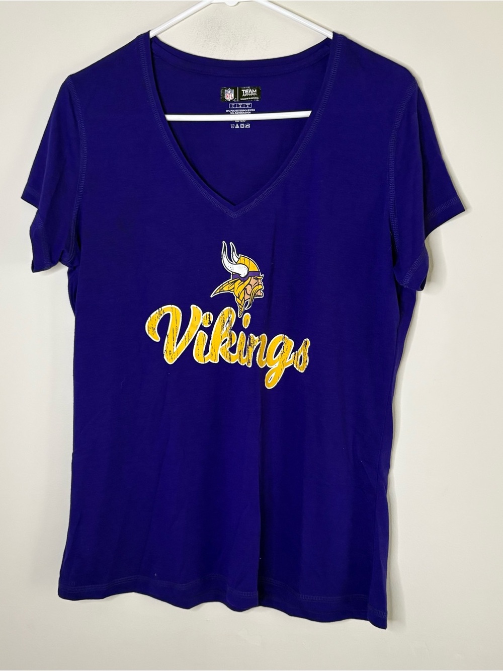 NFL Womens Large Vikings Top Purple Minnesota Shirt Football Sleepwear Vneck